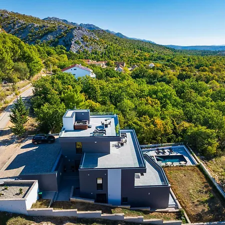 Vakantiehuis My Dalmatia - Sea View Senti With Private Pool Starigrad Paklenica