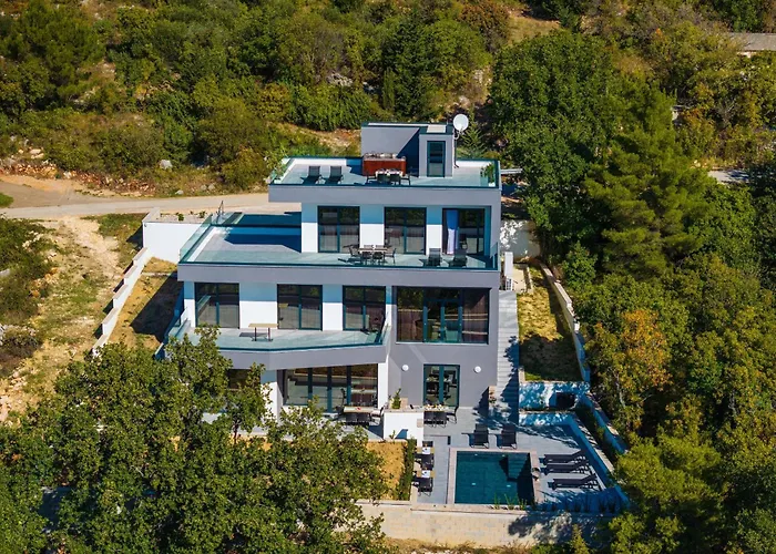 My Dalmatia - Sea View Senti With Private Pool *