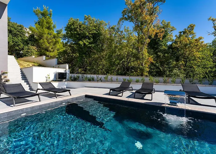 My Dalmatia - Sea View Senti With Private Pool Starigrad Paklenica