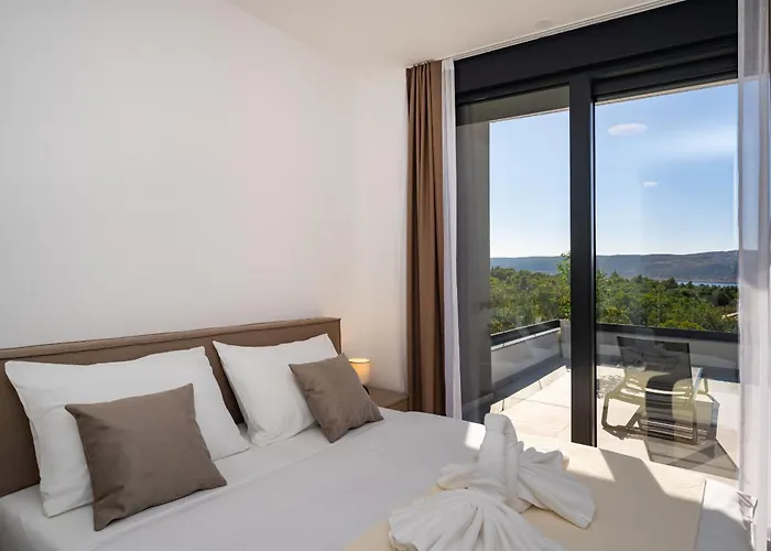 My Dalmatia - Sea View Senti With Private Pool * Starigrad Paklenica
