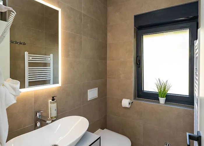 My Dalmatia - Sea View Senti With Private Pool Vakantiehuis