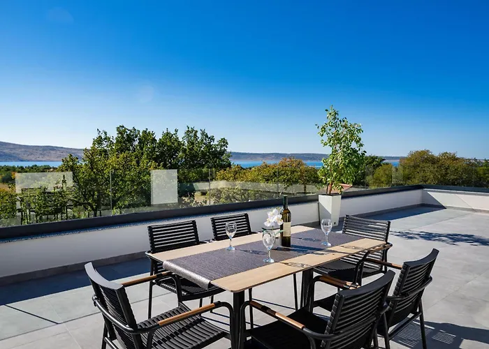 Dom wakacyjny My Dalmatia - Sea View Senti With Private Pool *