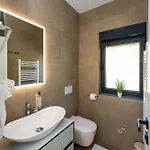 My Dalmatia - Sea View Senti With Private Pool Tatil Evi