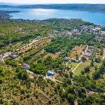 Tatil Evi My Dalmatia - Sea View Senti With Private Pool Starigrad Paklenica