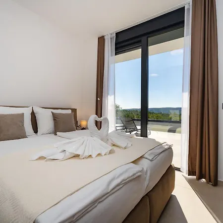 My Dalmatia - Sea View Senti With Private Pool Starigrad Paklenica