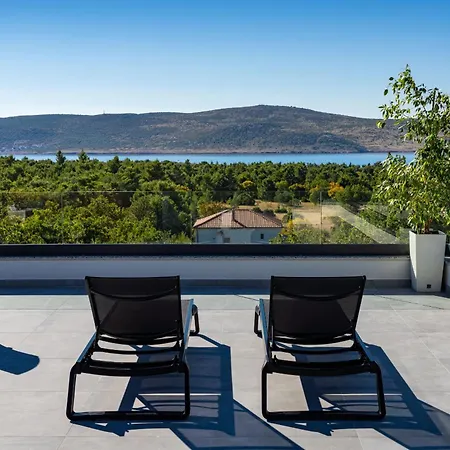 My Dalmatia - Sea View Senti With Private Pool *