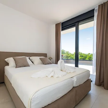 Dom wakacyjny My Dalmatia - Sea View Senti With Private Pool Starigrad Paklenica