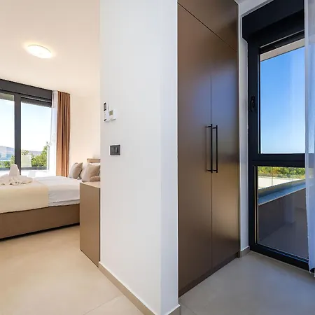 My Dalmatia - Sea View Senti With Private Pool Dom wakacyjny Starigrad Paklenica