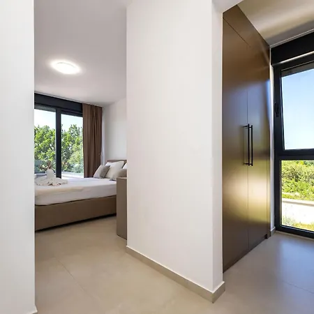 My Dalmatia - Sea View Senti With Private Pool *
